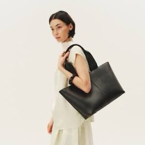 Freja New York Lafayette Tote (Black)